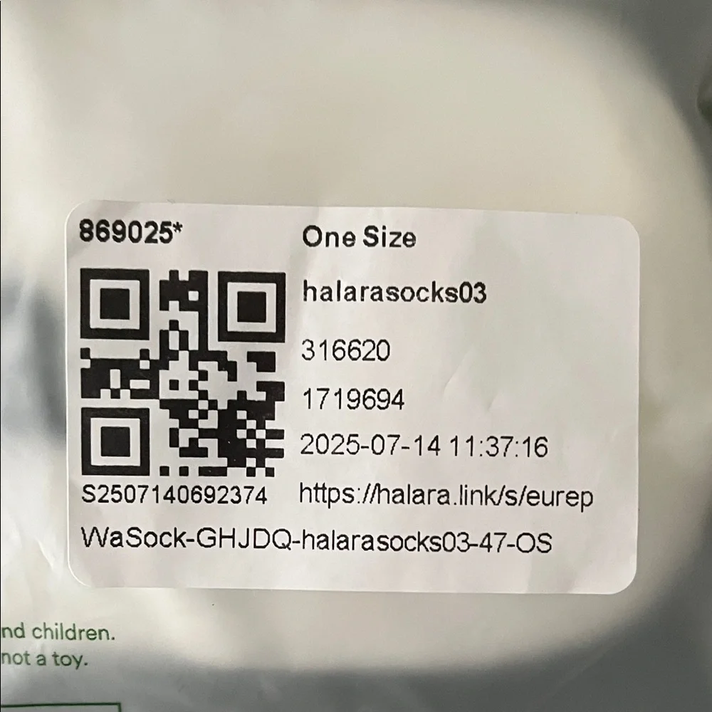 HALARA white ankle Socks - Picture 2 of 2